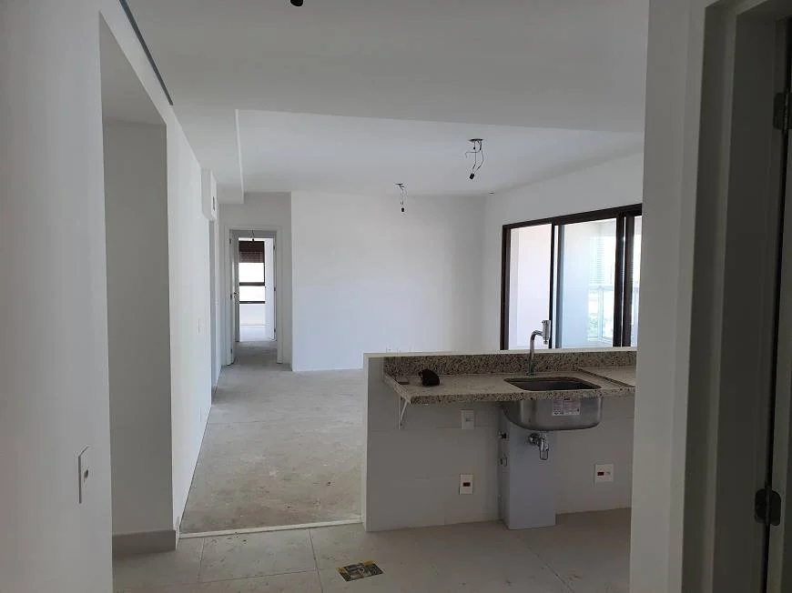 Apartamento à venda com 3 quartos, 137m² - Foto 1