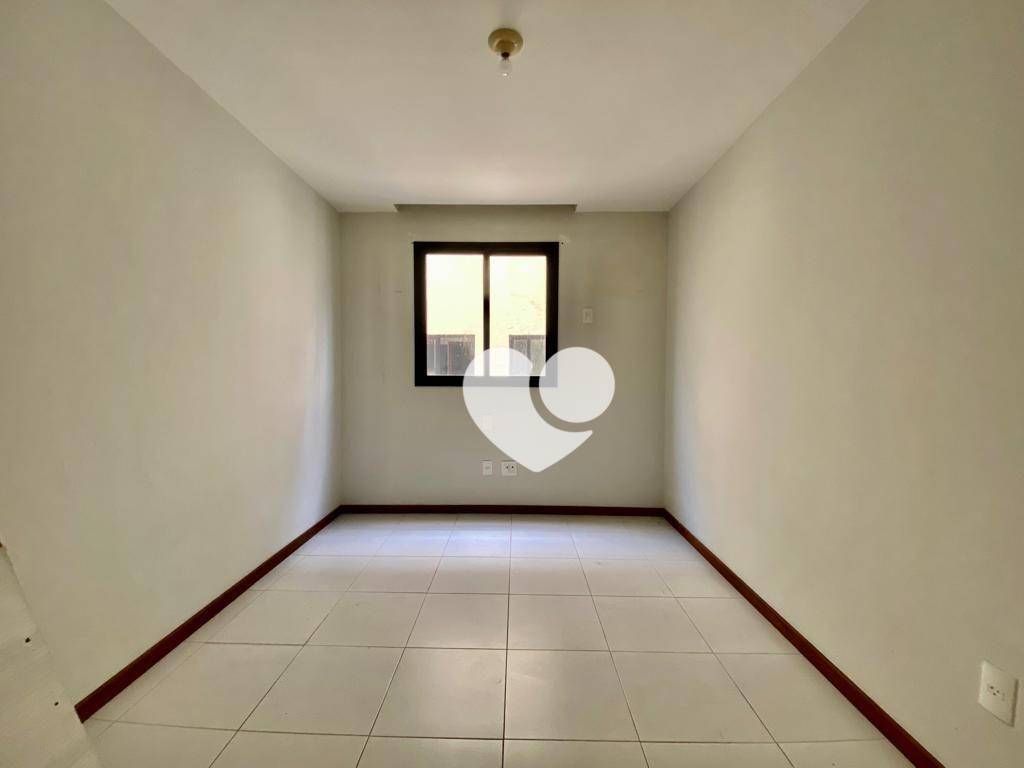 Apartamento à venda com 3 quartos, 100m² - Foto 8