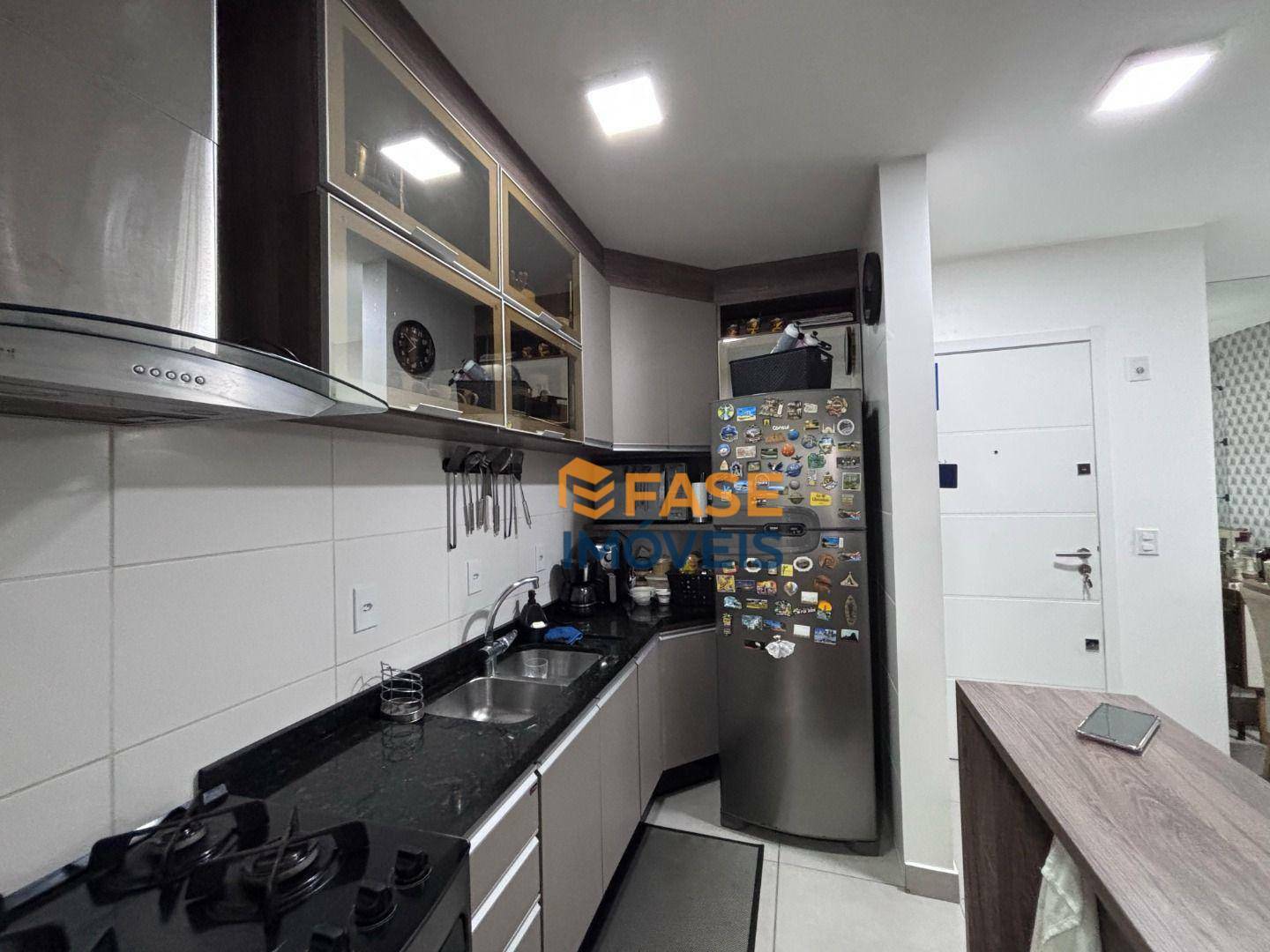 Apartamento à venda com 2 quartos, 6356m² - Foto 10