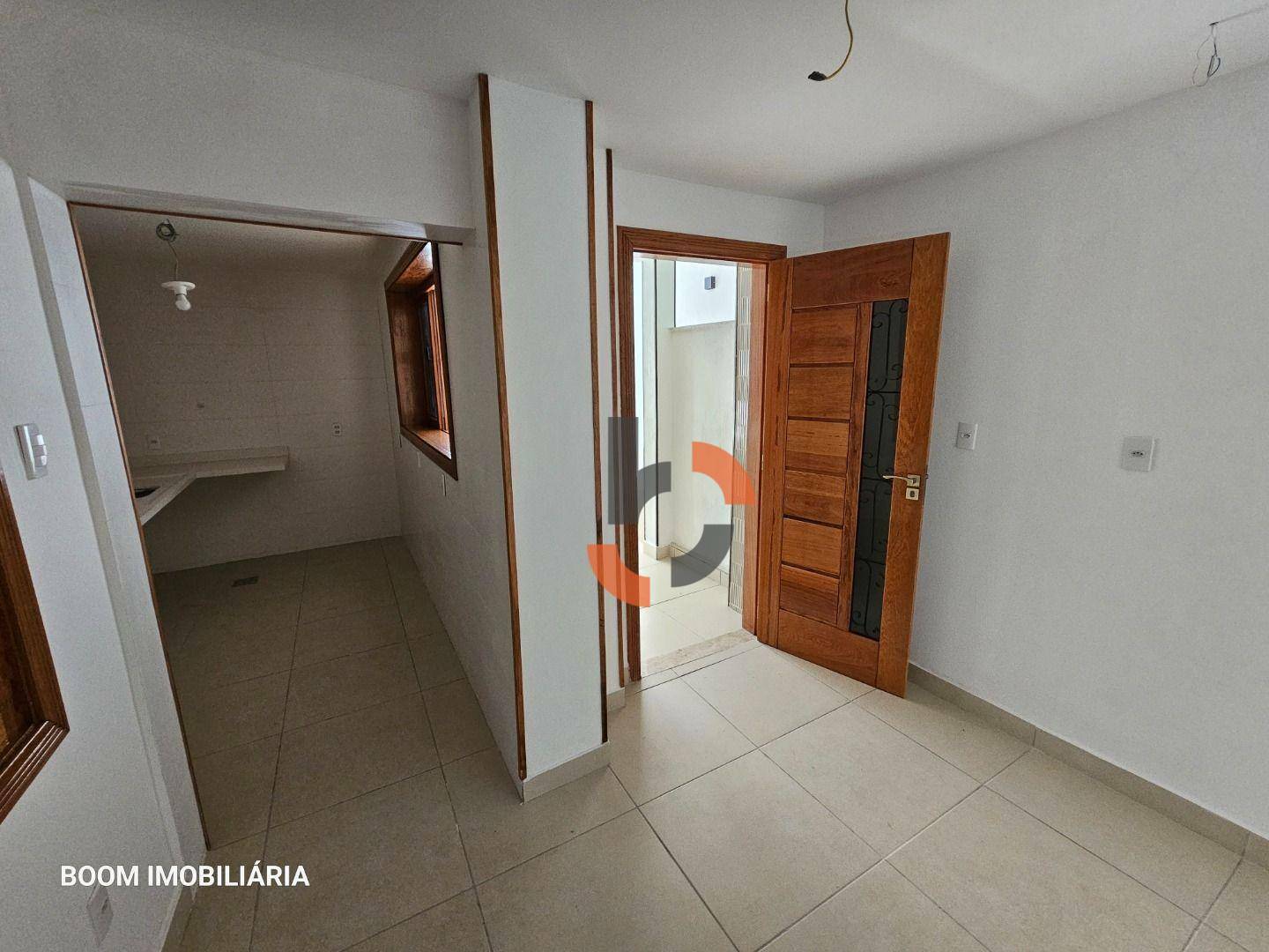 Casa à venda com 3 quartos, 71m² - Foto 13