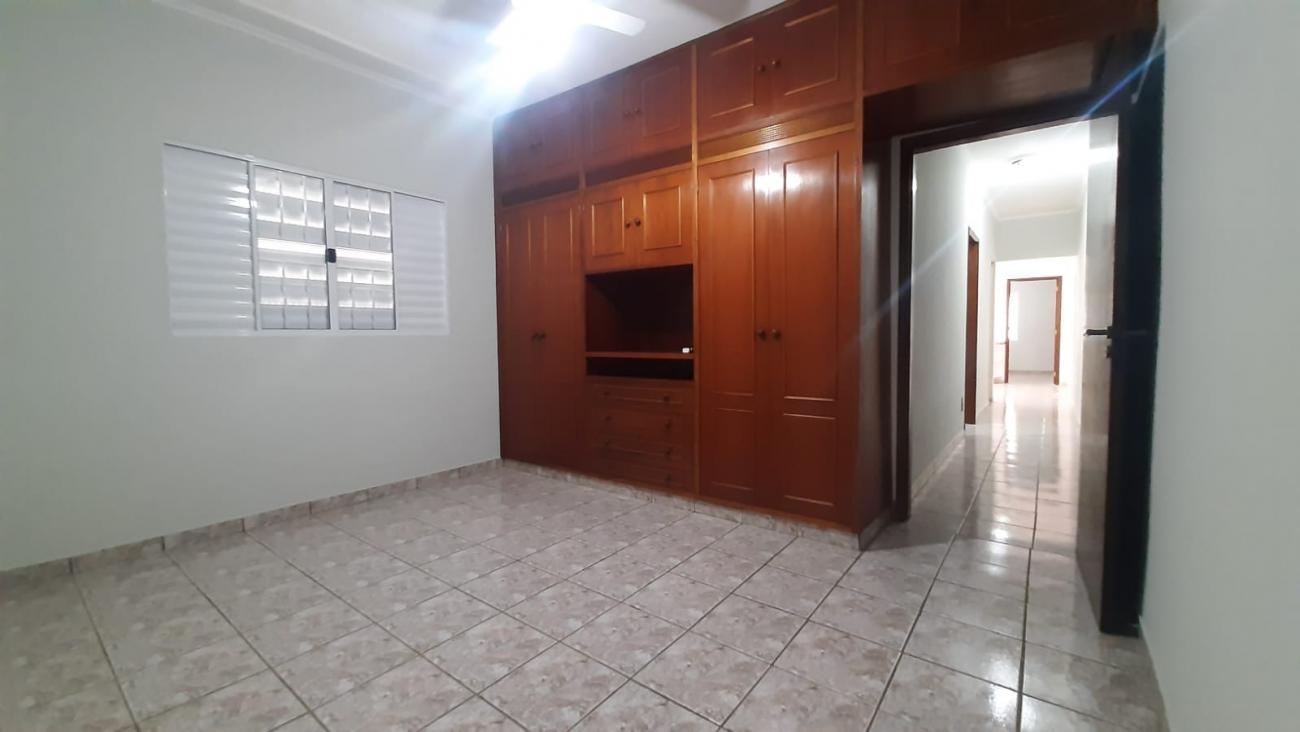 Casa à venda com 2 quartos, 100m² - Foto 17