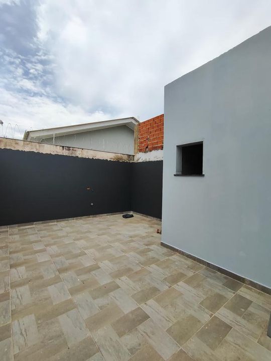 Casa à venda com 2 quartos, 75m² - Foto 7