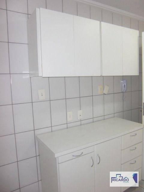 Apartamento à venda com 2 quartos, 78m² - Foto 16