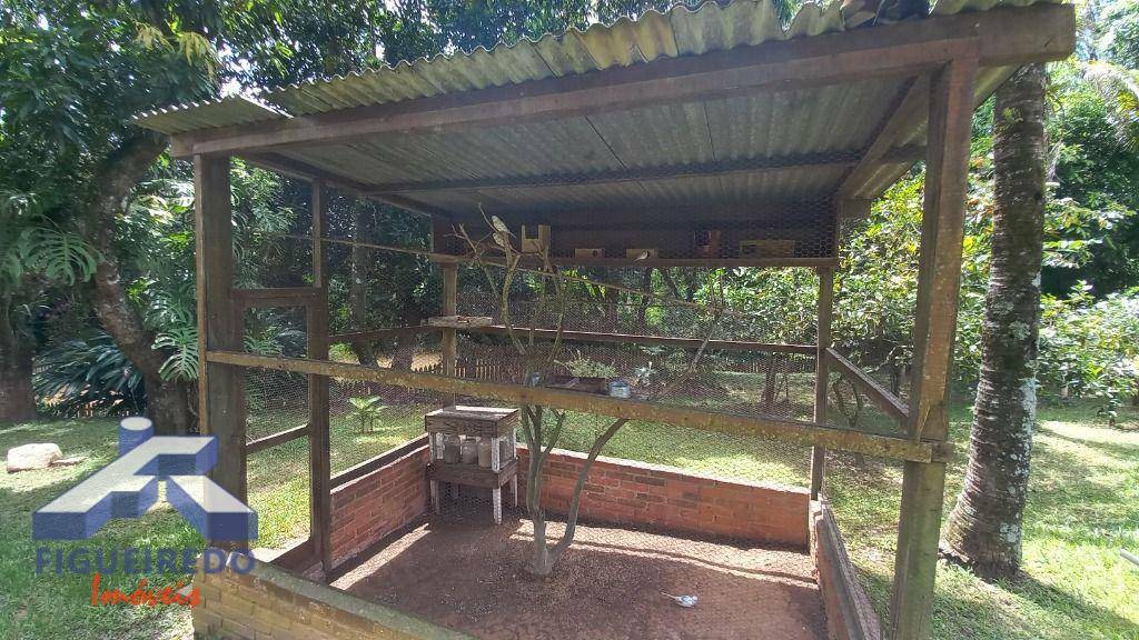 Chácara à venda com 4 quartos, 950m² - Foto 10