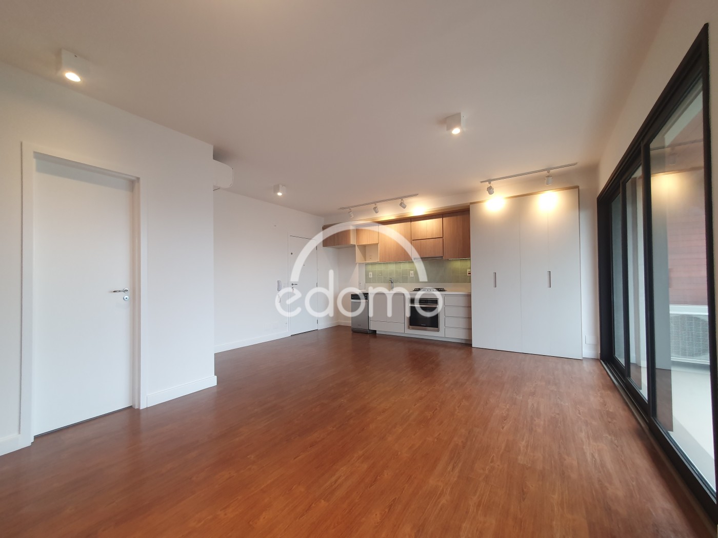 Apartamento para alugar com 1 quarto, 71m² - Foto 3