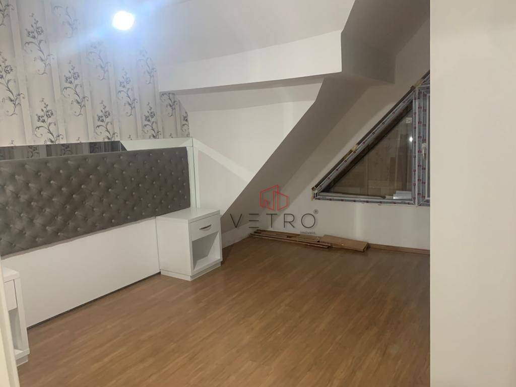 Apartamento à venda com 3 quartos, 152m² - Foto 8