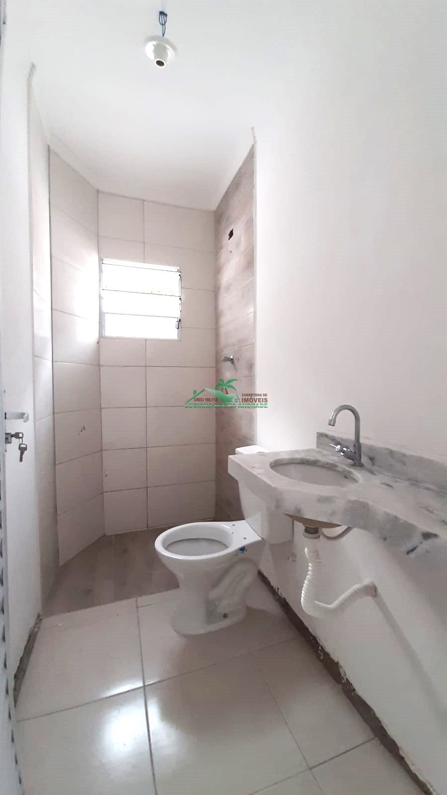 Casa à venda com 2 quartos, 60m² - Foto 5