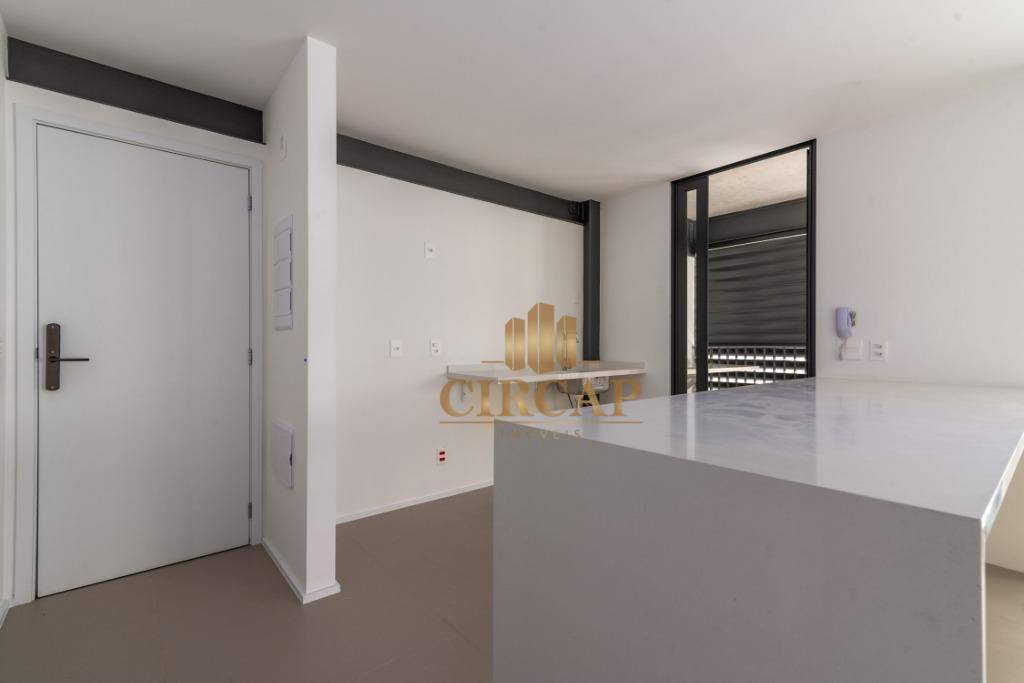 Apartamento à venda com 2 quartos, 77m² - Foto 8