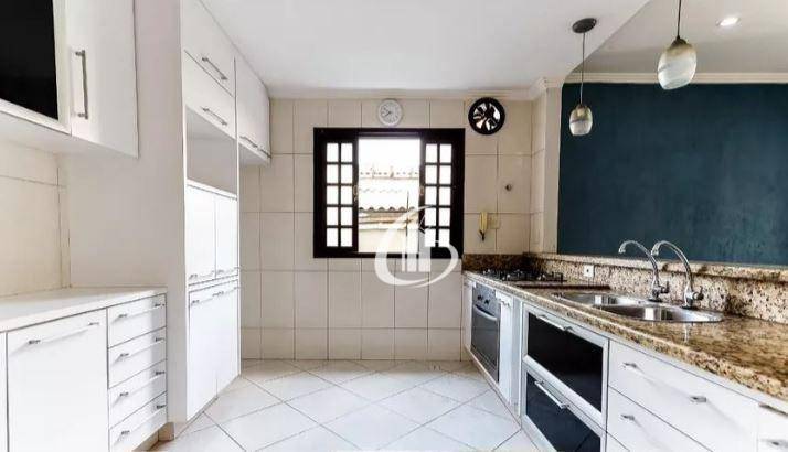 Sobrado à venda com 3 quartos, 362m² - Foto 6