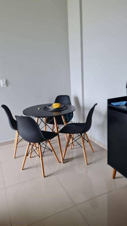 Apartamento à venda com 2 quartos, 67m² - Foto 14