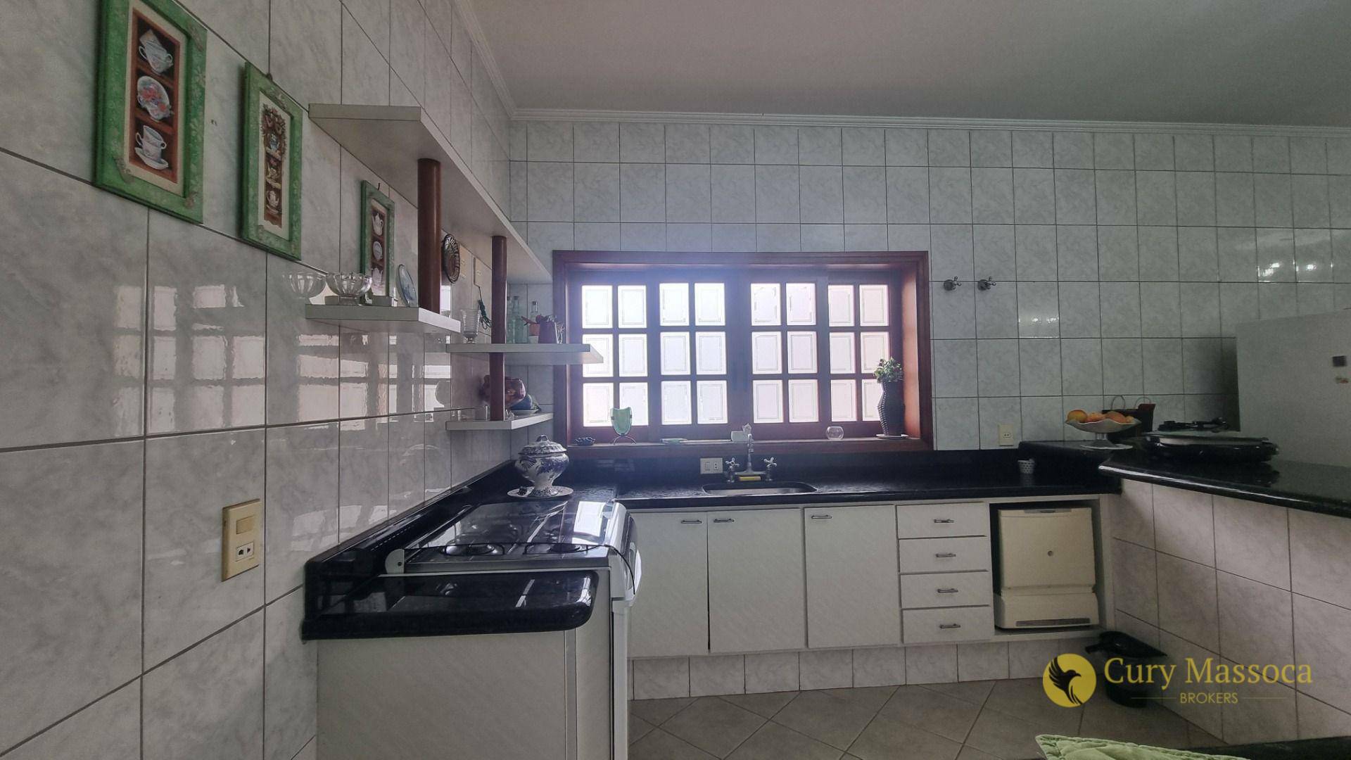 Casa à venda com 3 quartos, 400m² - Foto 26