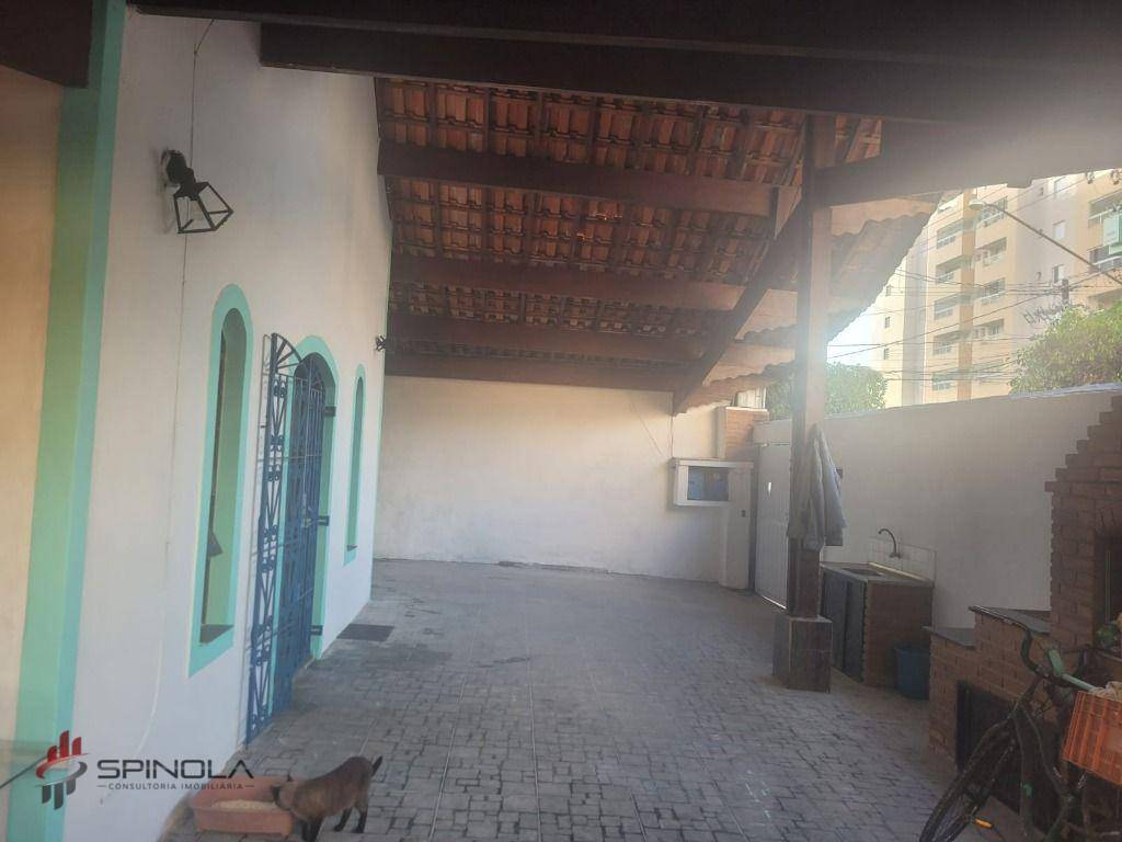 Casa à venda com 3 quartos, 199m² - Foto 10