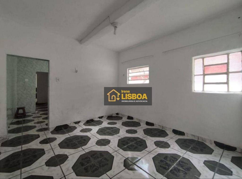 Casa à venda e aluguel com 4 quartos, 180m² - Foto 11