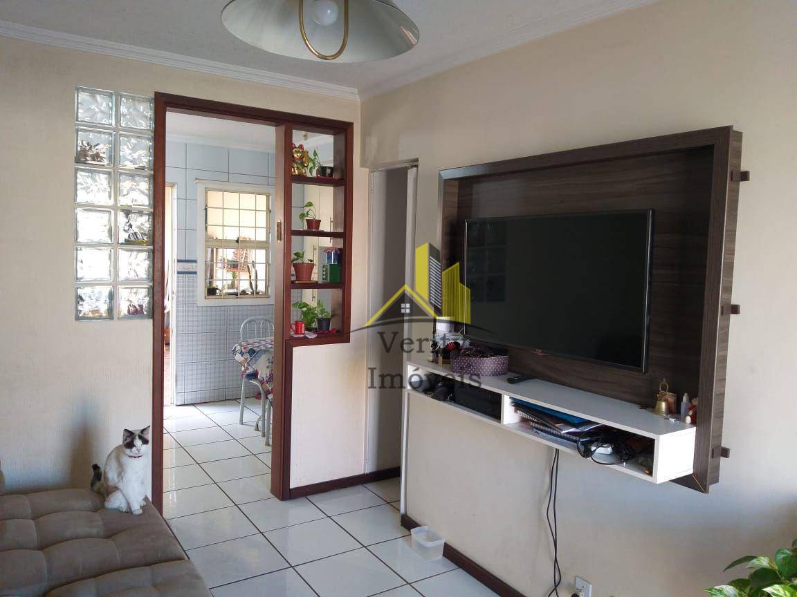 Sobrado à venda com 2 quartos, 60m² - Foto 1