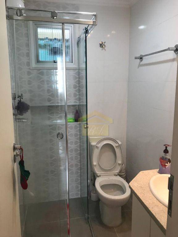 Apartamento à venda com 2 quartos, 60m² - Foto 18