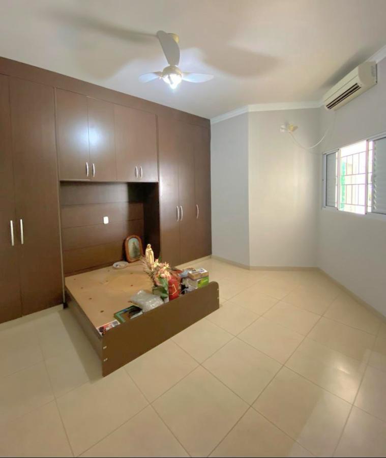 Casa à venda com 1 quarto, 450m² - Foto 4