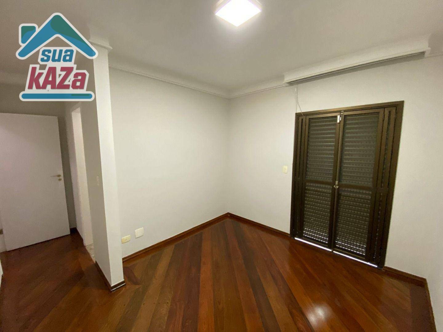 Sobrado à venda com 4 quartos, 295m² - Foto 12