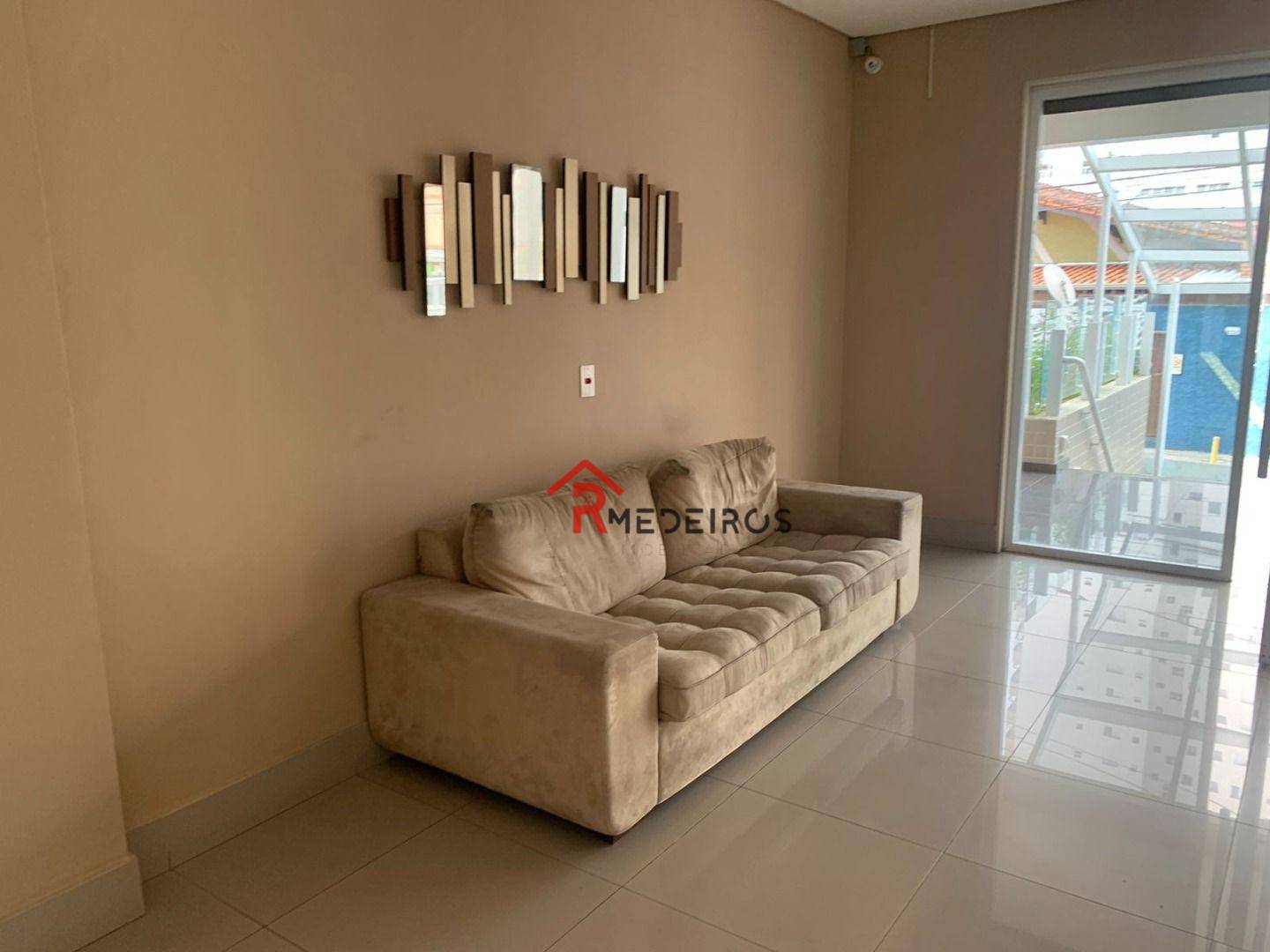 Apartamento à venda com 2 quartos, 70m² - Foto 17