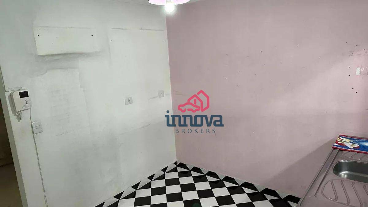 Sobrado à venda com 3 quartos, 120m² - Foto 2
