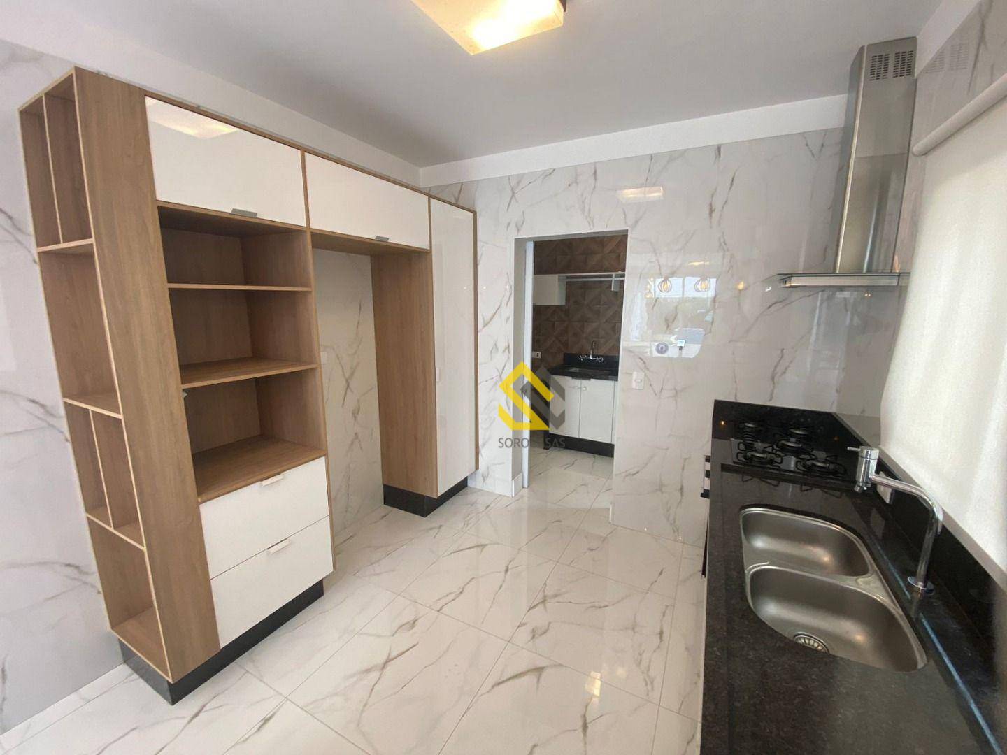 Casa de Condomínio para alugar com 4 quartos, 250m² - Foto 10