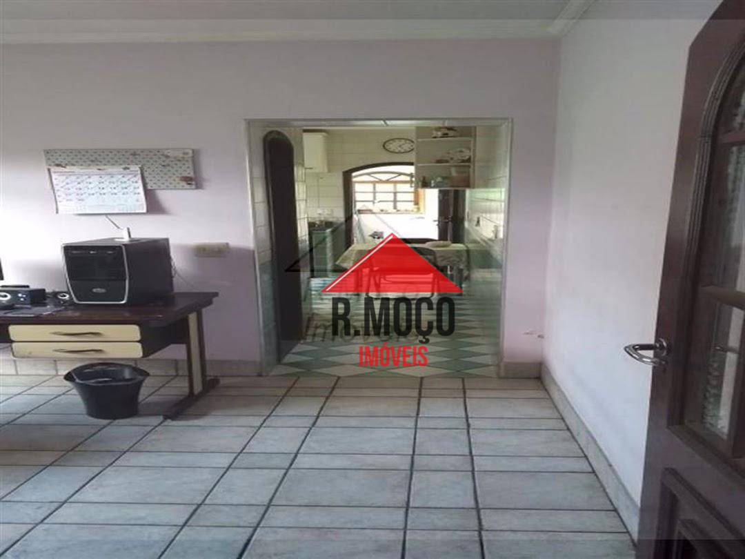 Sobrado à venda com 2 quartos, 141m² - Foto 5