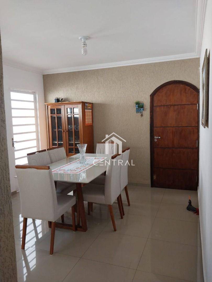 Casa, 3 quartos, 300 m² - Foto 3