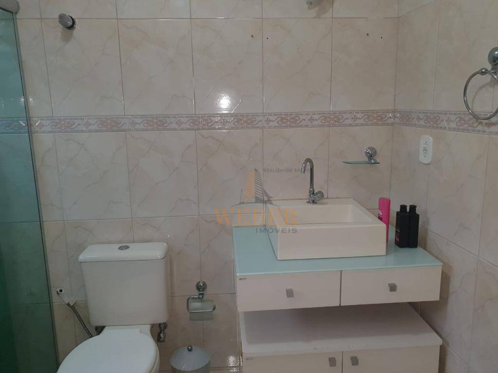 Casa à venda com 4 quartos, 150m² - Foto 21