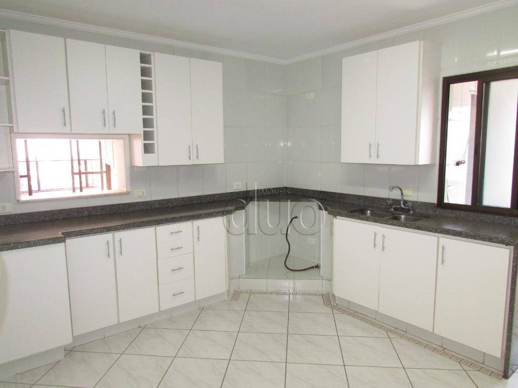 Apartamento à venda com 3 quartos, 253m² - Foto 11