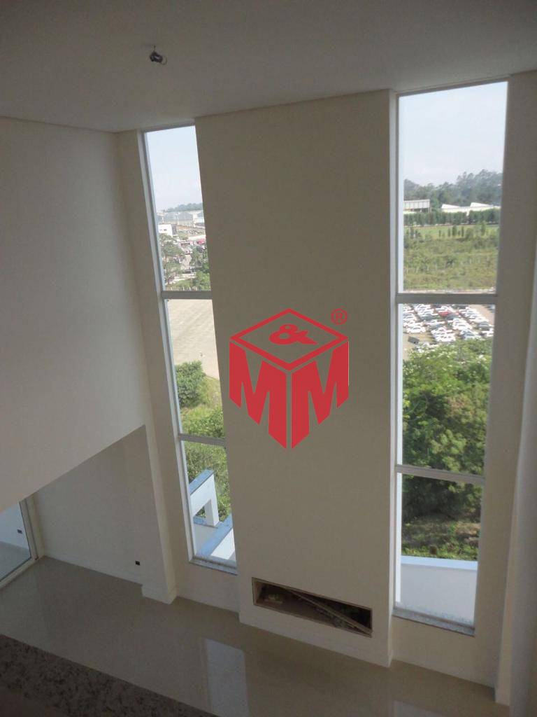 Sobrado à venda com 4 quartos, 1800m² - Foto 9