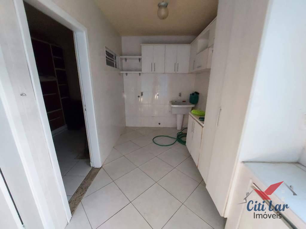 Sobrado à venda com 3 quartos, 238m² - Foto 50