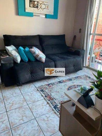 Apartamento à venda com 2 quartos, 65m² - Foto 3