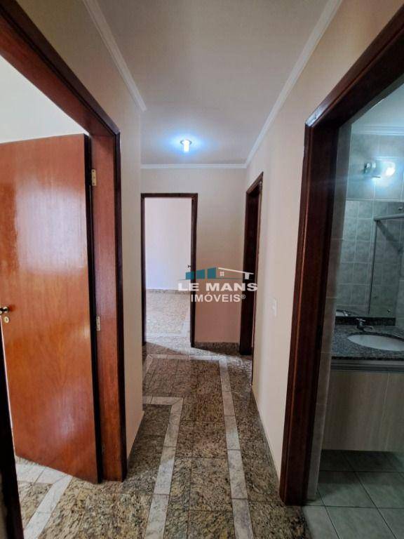 Apartamento para alugar com 3 quartos, 88m² - Foto 11