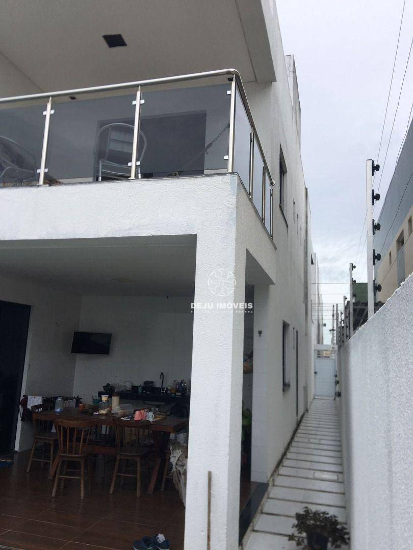 Casa à venda com 4 quartos, 195m² - Foto 13