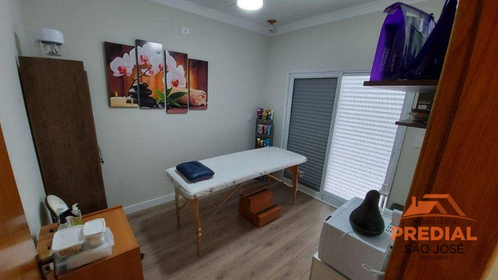 Casa de Condomínio à venda com 3 quartos, 240m² - Foto 12