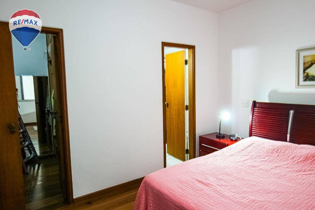 Apartamento à venda com 4 quartos, 200m² - Foto 10