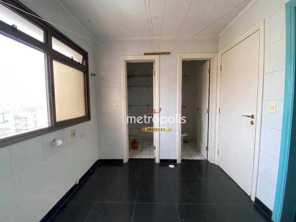 Apartamento à venda com 3 quartos, 208m² - Foto 28