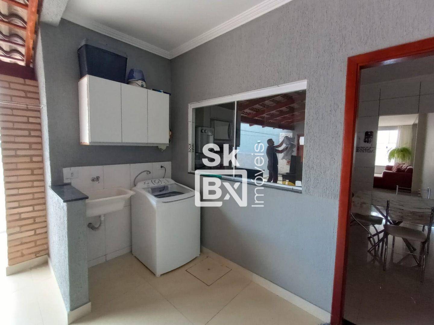 Casa à venda com 3 quartos, 200m² - Foto 15