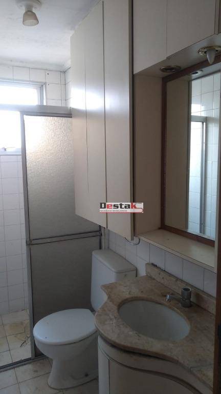 Apartamento à venda com 2 quartos, 85m² - Foto 16