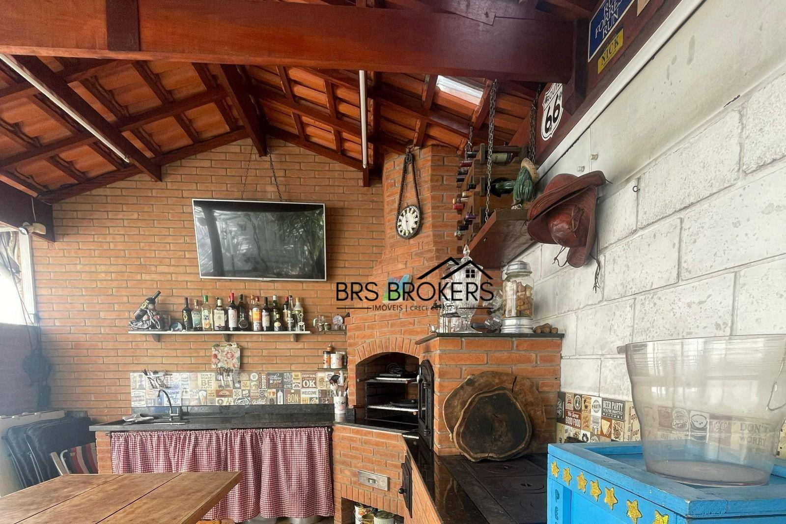 Casa à venda com 3 quartos, 104m² - Foto 16