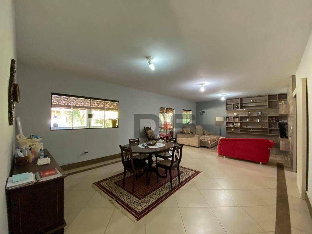 Chácara, 4 quartos, 2000 m² - Foto 2