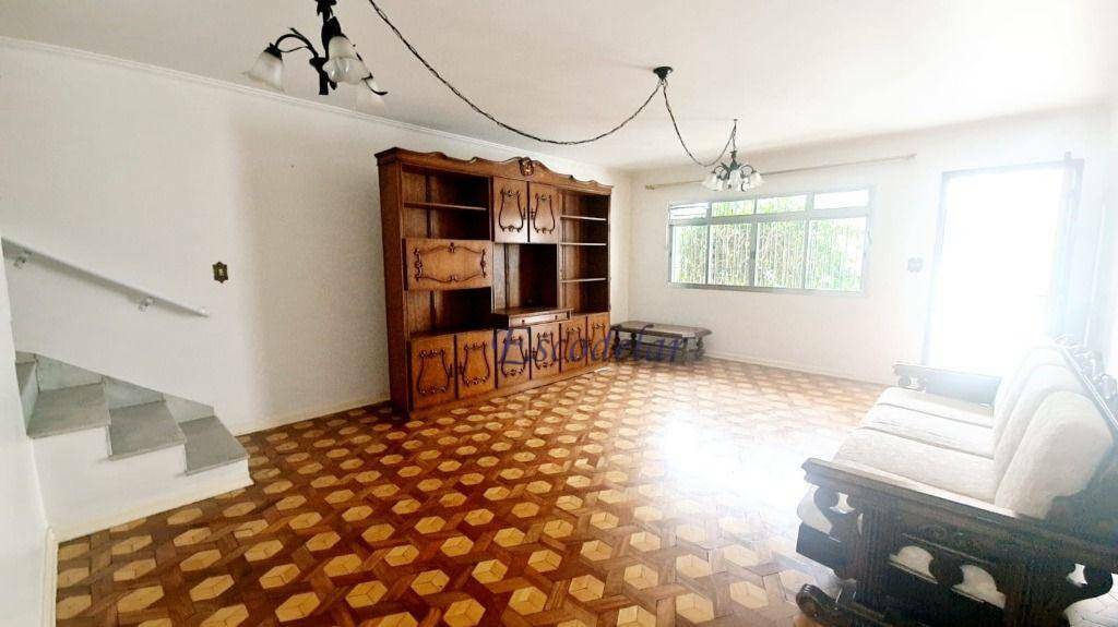 Sobrado à venda com 3 quartos, 170m² - Foto 1