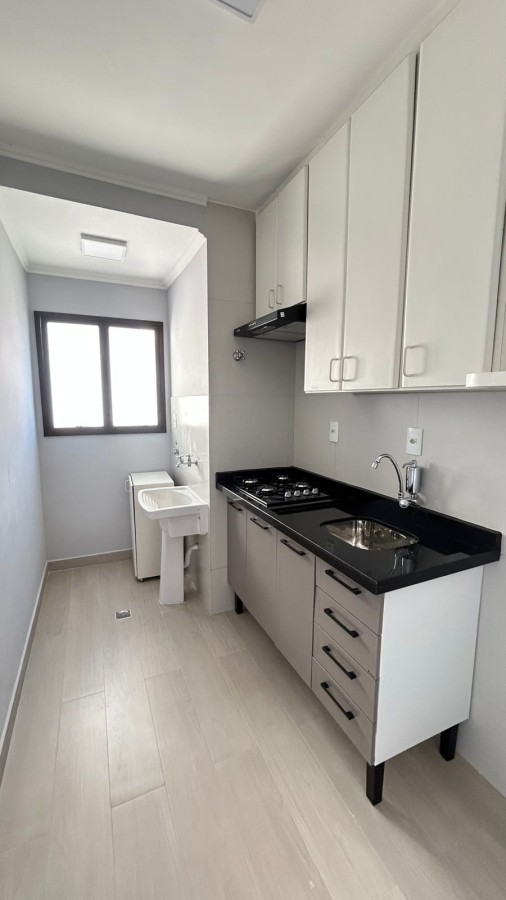 Apartamento para alugar com 1 quarto, 57m² - Foto 9