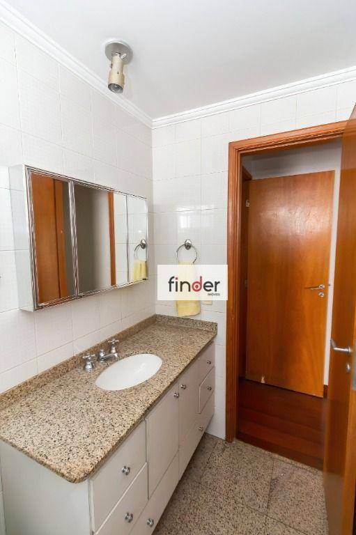 Apartamento à venda com 3 quartos, 118m² - Foto 26