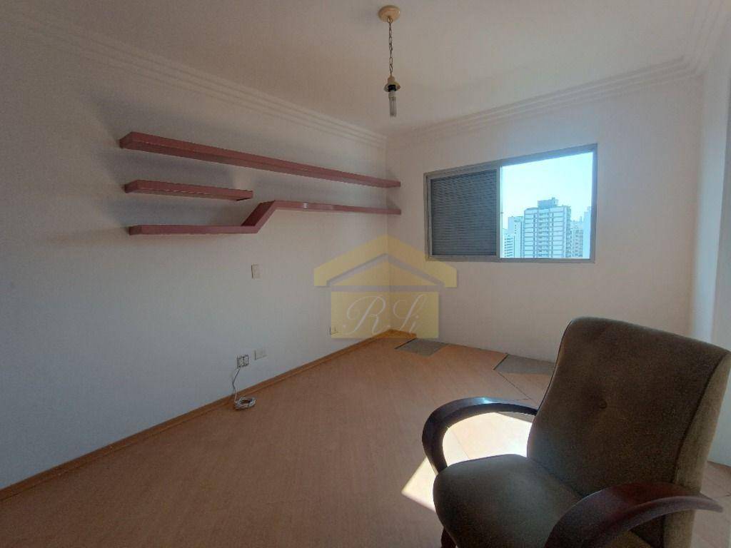 Apartamento à venda com 3 quartos, 260m² - Foto 13