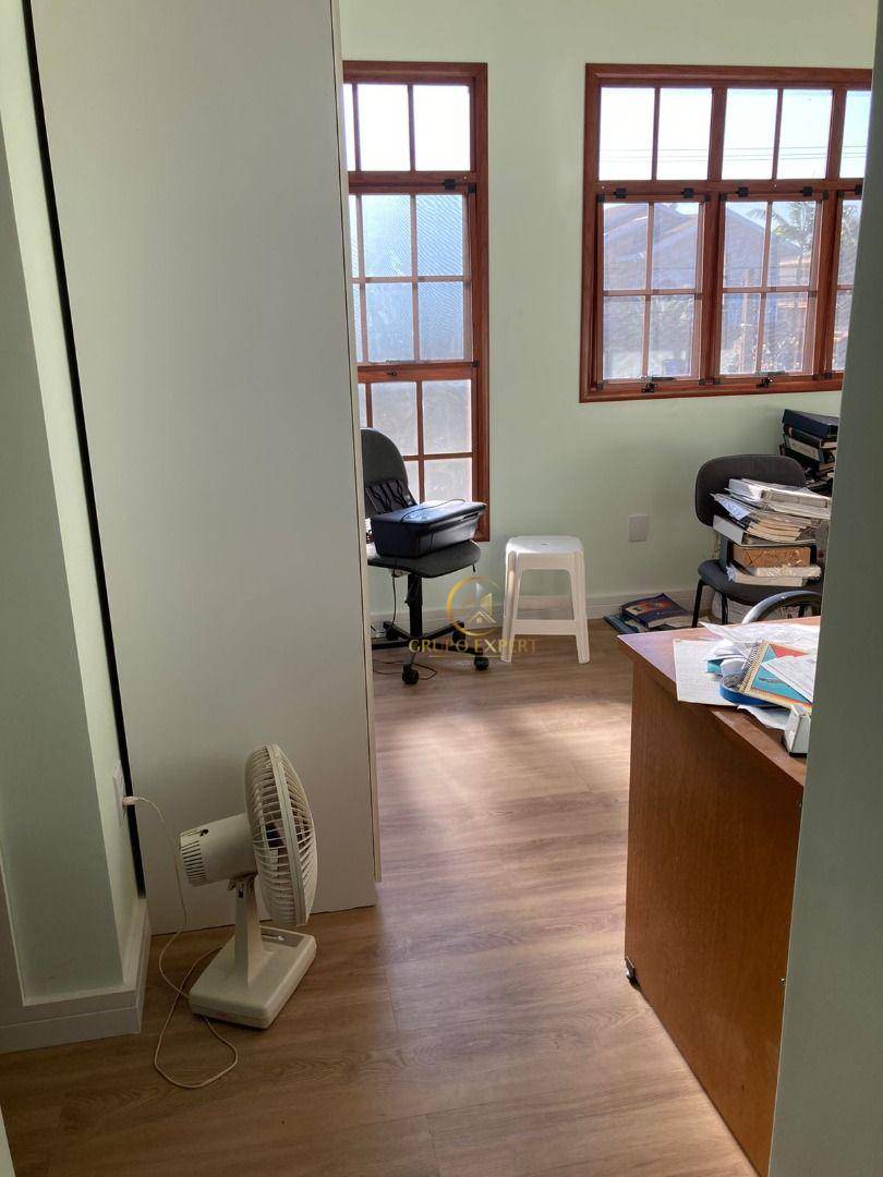 Sobrado à venda com 4 quartos, 565m² - Foto 26