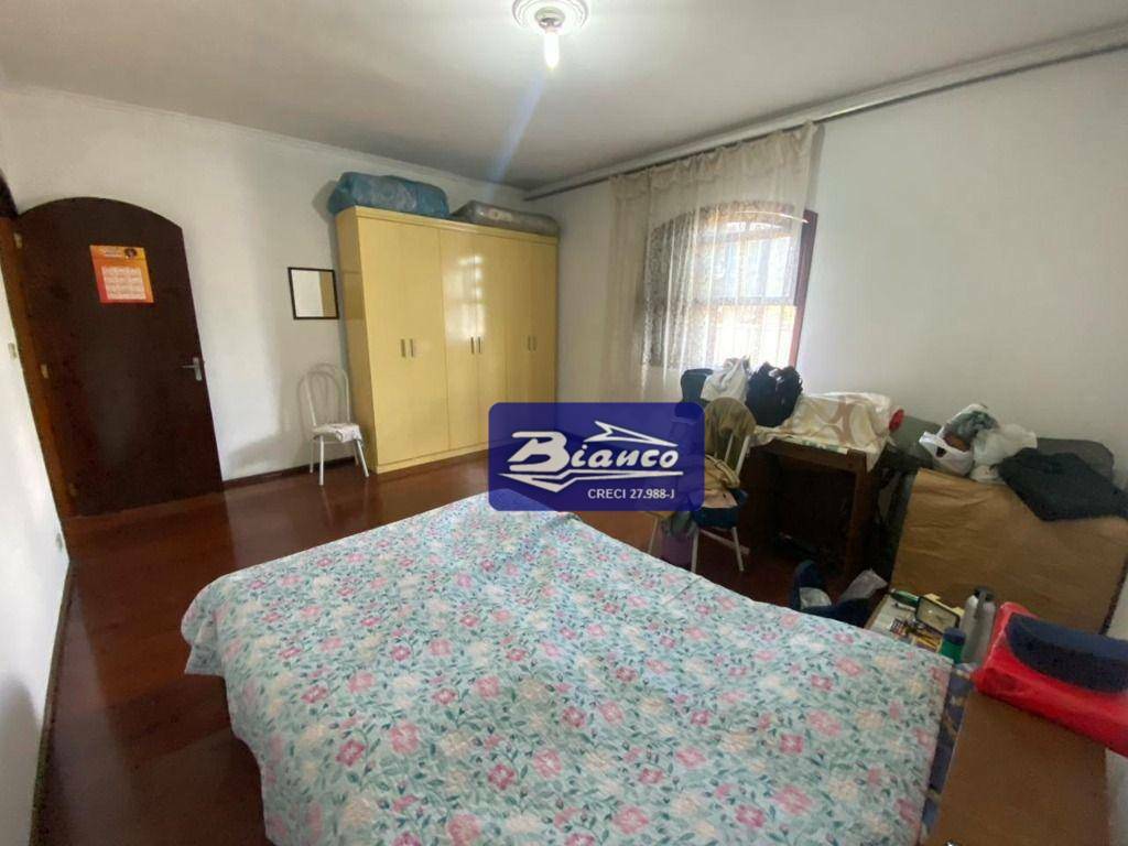 Sobrado à venda com 2 quartos, 119m² - Foto 4