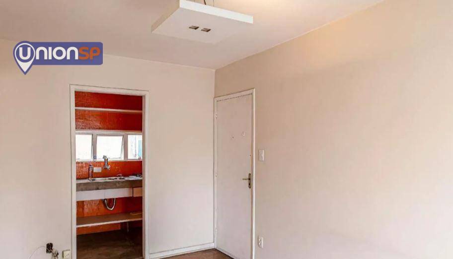 Apartamento à venda com 1 quarto, 40m² - Foto 3