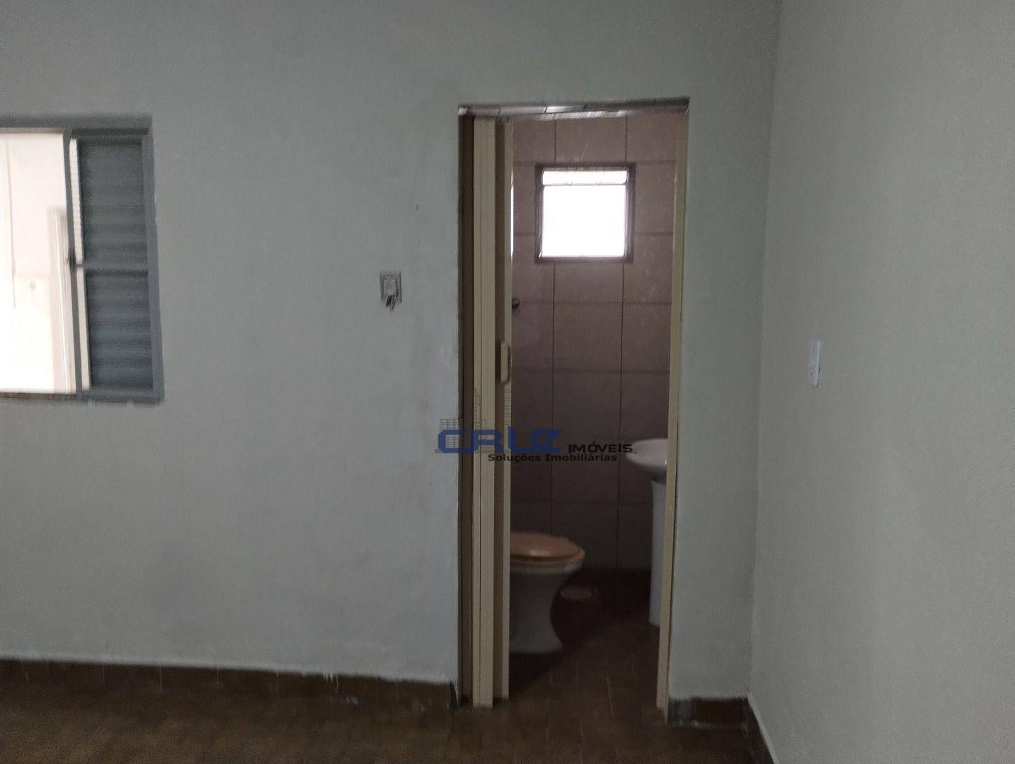 Casa para alugar com 2 quartos, 130m² - Foto 117