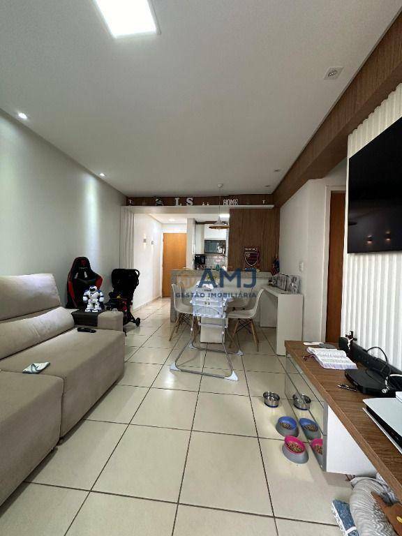 Apartamento à venda com 3 quartos, 68m² - Foto 3