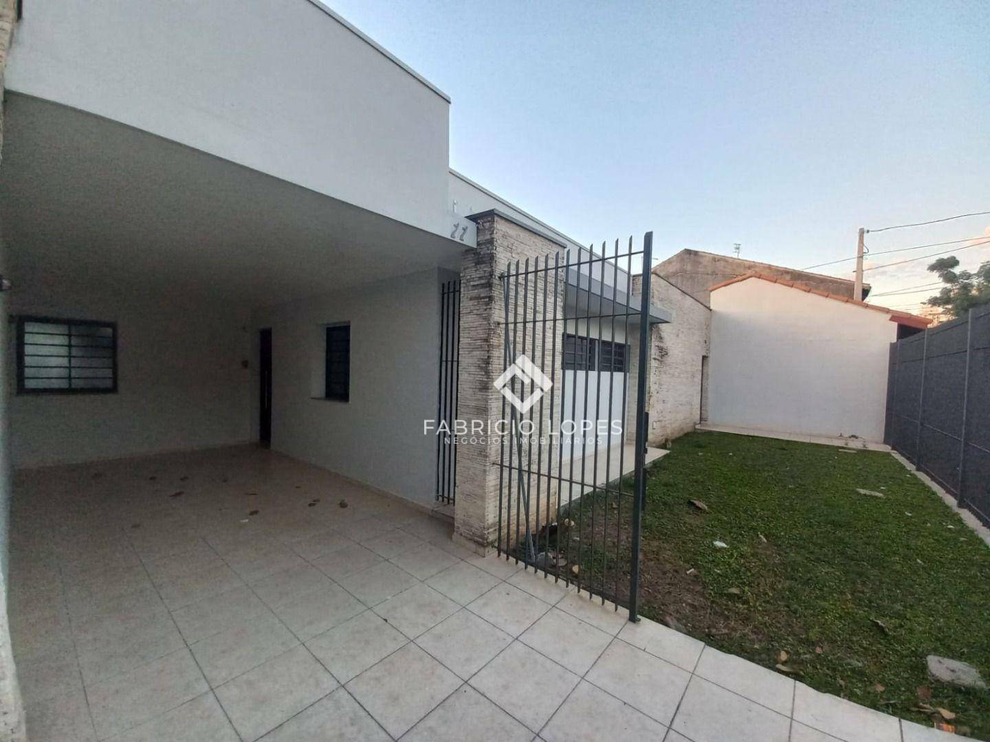 Casa à venda com 4 quartos, 324m² - Foto 2